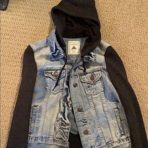 ✨2 for $15✨ blue jean with sweater sleeves jacket!